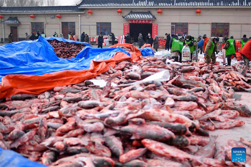 Festival de pesca de inverno come?a no nordeste da China