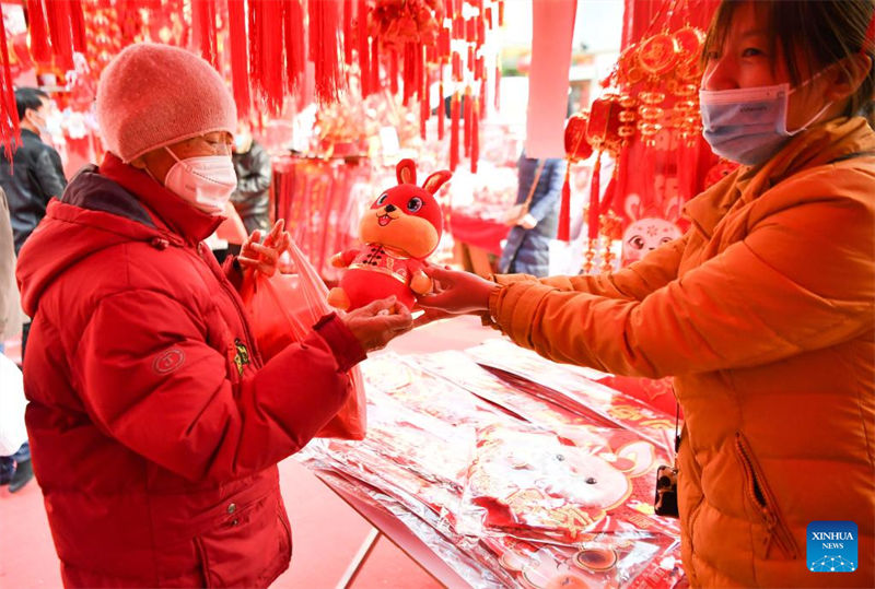 Principais mercados de compras em Shanxi est?o imersos na atmosfera do Ano Novo Chinês