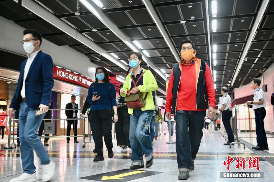 Se??o de Hong Kong da ferroviária de alta velocidade Guangzhou-Shenzhen-Hong Kong retoma opera??o