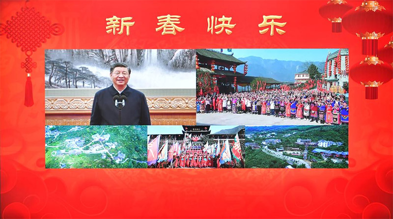 Xi Jinping estende sauda??es da Festa da Primavera ao povo chinês