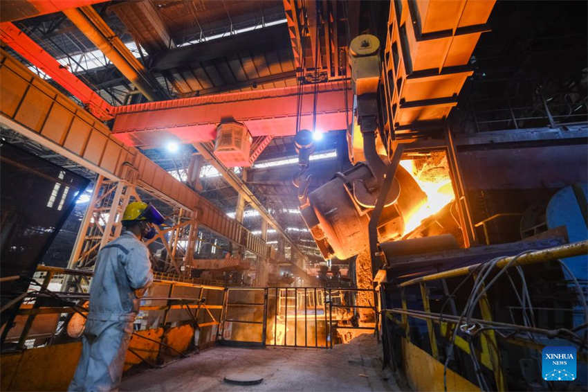 Empresas no leste da China aceleram produ??o durante Festival da Primavera