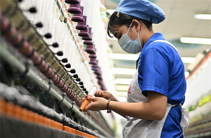 Empresas de Xinjiang agilizam opera??es após Festival da Primavera