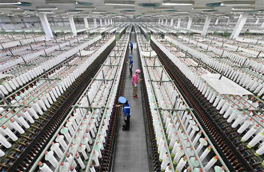 Empresas de Xinjiang agilizam opera??es após Festival da Primavera