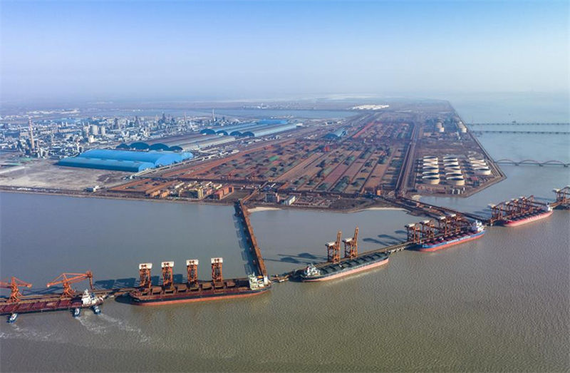 China: movimenta??o de mercadorias no porto de Tangshan ascende ao segundo lugar mundial