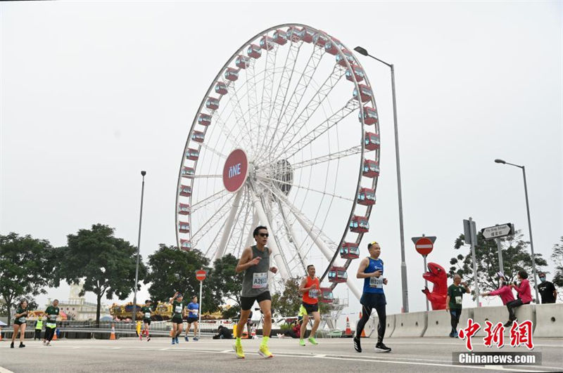 25a Maratona Standard Chartered Hong Kong é iniciada com mais participantes