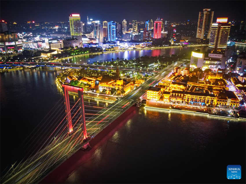 Ningbo realiza uma série de atividades para enriquecer a vida noturna de cidad?os