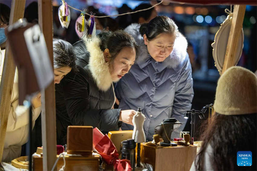 Ningbo realiza uma série de atividades para enriquecer a vida noturna de cidad?os