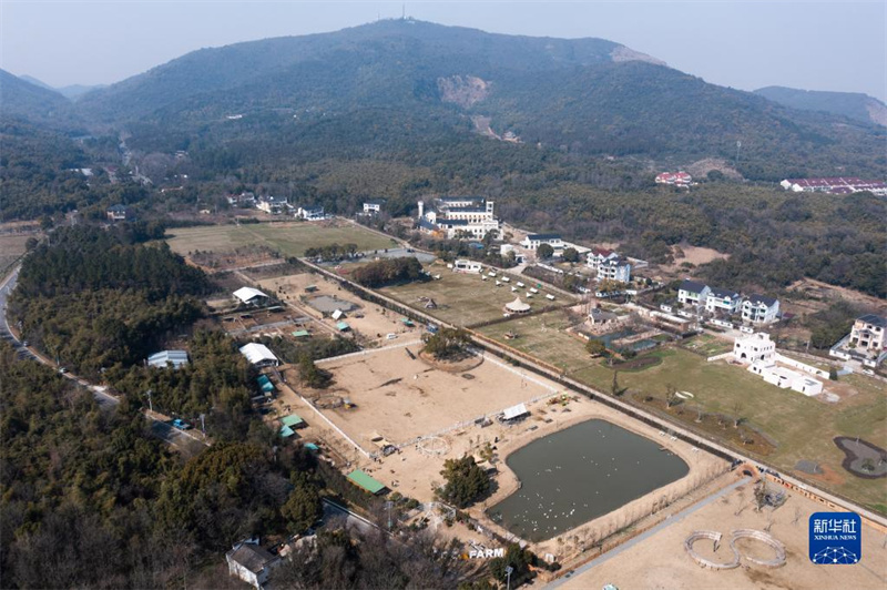 China: vila rural ganha nova vitalidade com explora??o turística de minas abandonadas
