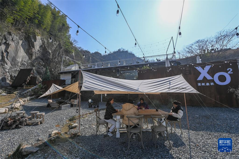 China: vila rural ganha nova vitalidade com explora??o turística de minas abandonadas