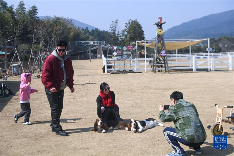 China: vila rural ganha nova vitalidade com explora??o turística de minas abandonadas