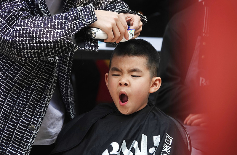 Cultura e tradi??es do Festival Longtaitou da China