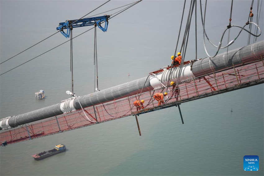 Ponte Lingdingyang está em constru??o em Guangdong 