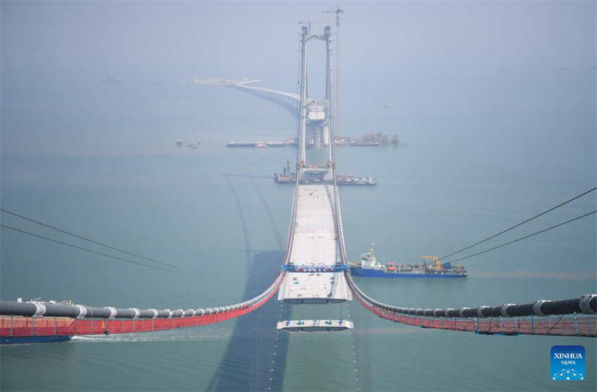 Ponte Lingdingyang está em constru??o em Guangdong 