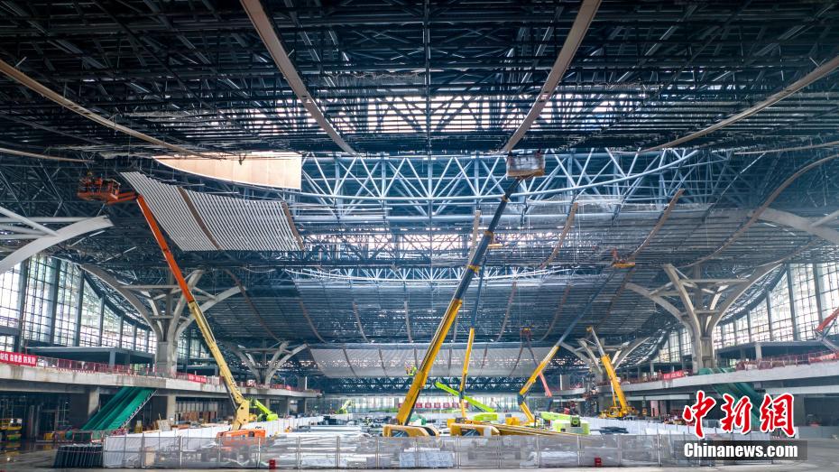 Claraboia inteligente é revelada na esta??o ferroviária do norte de Xiamen