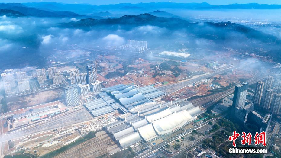 Claraboia inteligente é revelada na esta??o ferroviária do norte de Xiamen