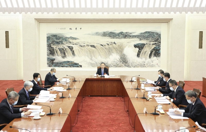 Presidium da sess?o legislativa anual da China realiza 2a reuni?o