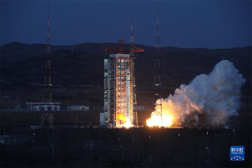 China lan?a com sucesso novos satélites gêmeos Tianhui-6 