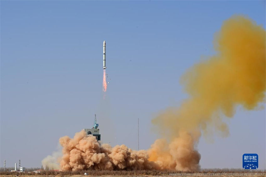 China lan?a novo satélite com sucesso