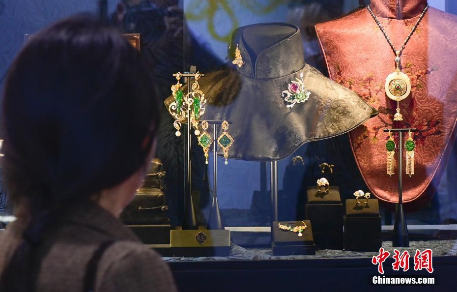 Feira Internacional de Jóias da China inaugurada em Beijing