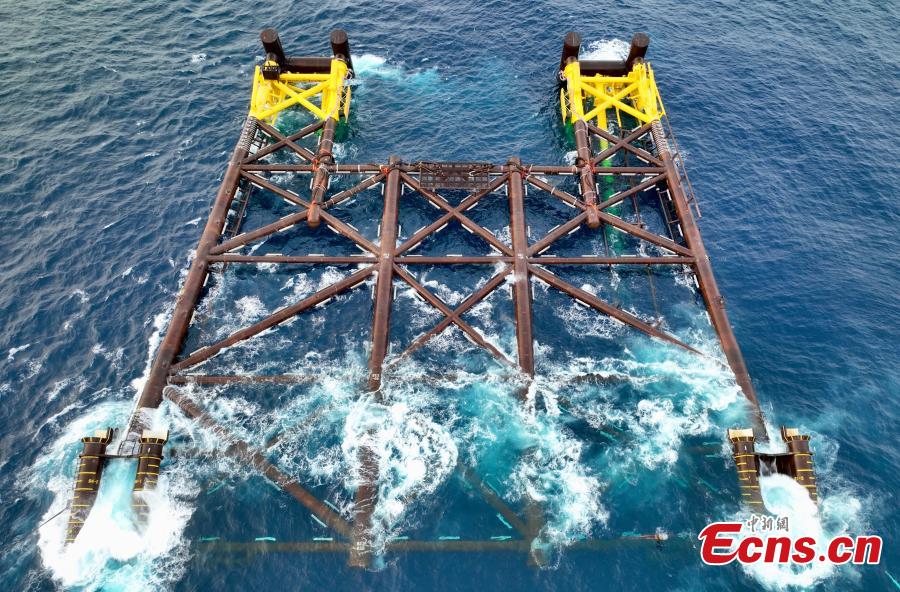 Galeria: plataforma petrolífera Enping 20-4 em constru??o no mar da China Meridional