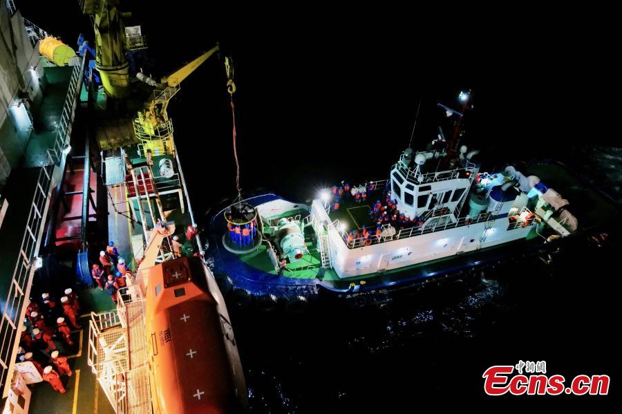 Galeria: plataforma petrolífera Enping 20-4 em constru??o no mar da China Meridional