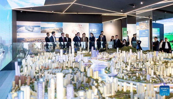 Ma Ying-jeou elogia desenvolvimento da parte continental e pede coopera??o através do Estreito