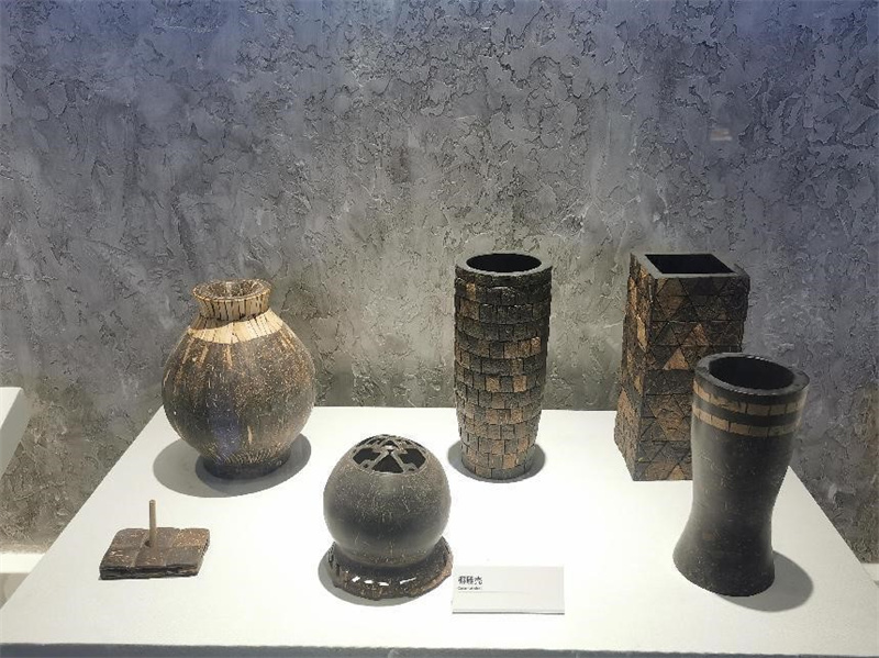 Galeria: patrim?nio cultural imaterial em rua centenária de Haikou