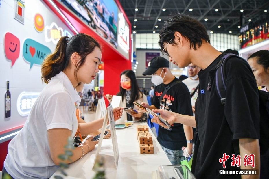 Pavilh?o de Macau da CICPE atrai novos negócios