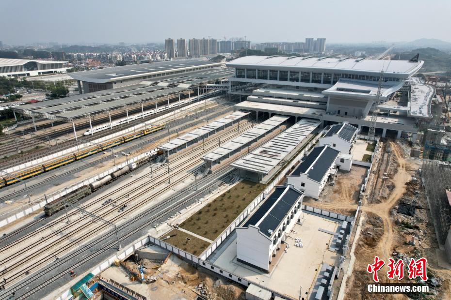 Galeria: trem de alta velocidade Fuzhou-Xiamen-Zhangzhou está em constru??o