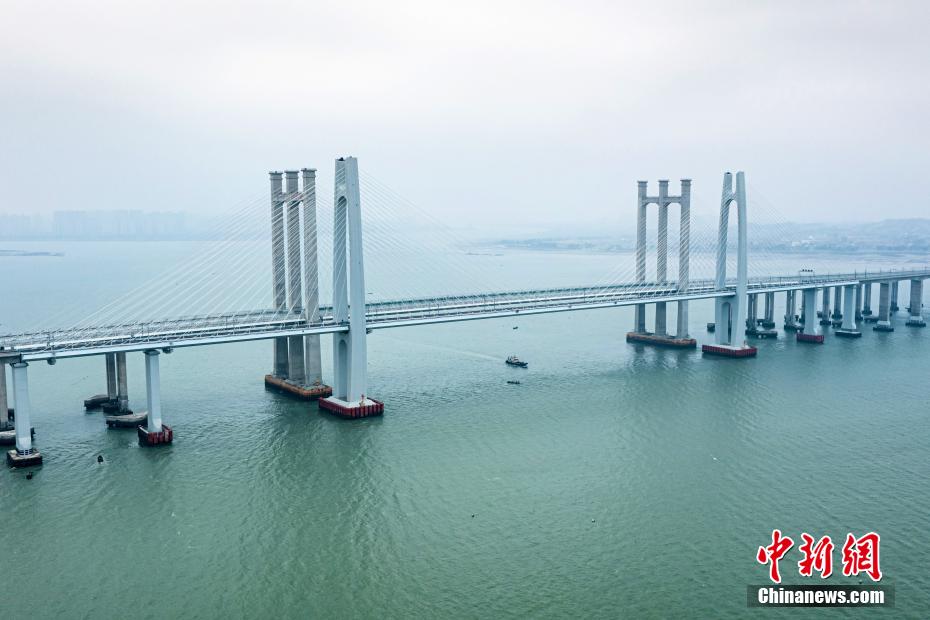 Galeria: trem de alta velocidade Fuzhou-Xiamen-Zhangzhou está em constru??o