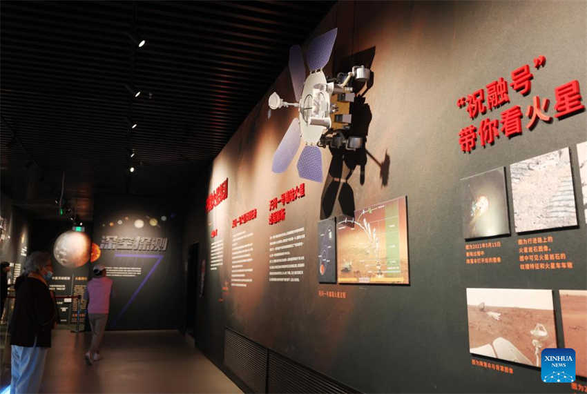 Museu Espacial da China reabre para o público após renova??o