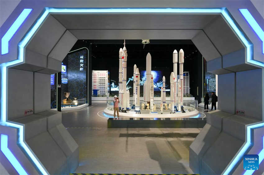Museu Espacial da China reabre para o público após renova??o