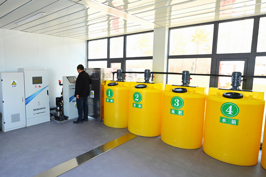 Província de Heilongjiang implementa maquinaria agrícola aut?noma com recurso a navega??o por satélite