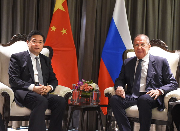 China e Rússia prometem promover la?os e coopera??o no ambito da OCS