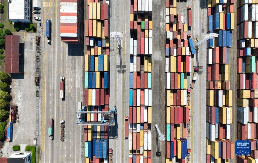 Porto de Zhoushan registra recupera??o consistente de atividade