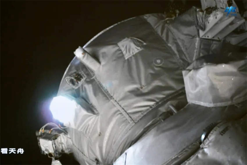 Espa?onave de carga Tianzhou-6 da China acopla à combina??o de esta??o espacial