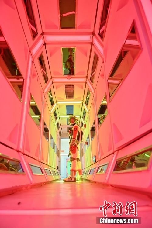 Gansu: noroeste da China realiza treinamento de simula??o de sobrevivência de Marte