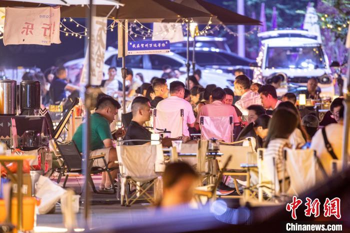 Economia noturna de ver?o registra crescimento acentuado no sul da China