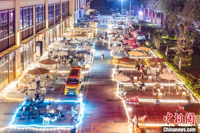 Economia noturna de ver?o registra crescimento acentuado no sul da China