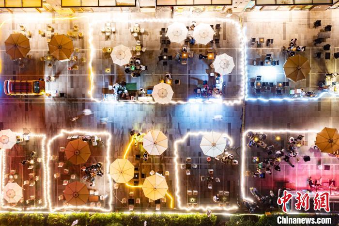 Economia noturna de ver?o registra crescimento acentuado no sul da China