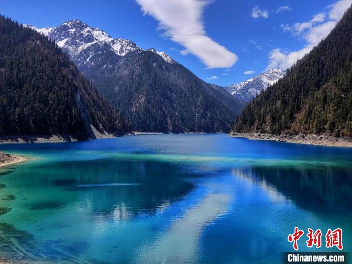 Jiuzhaigou recebeu mais de 1 milh?o de visitantes em 2023
