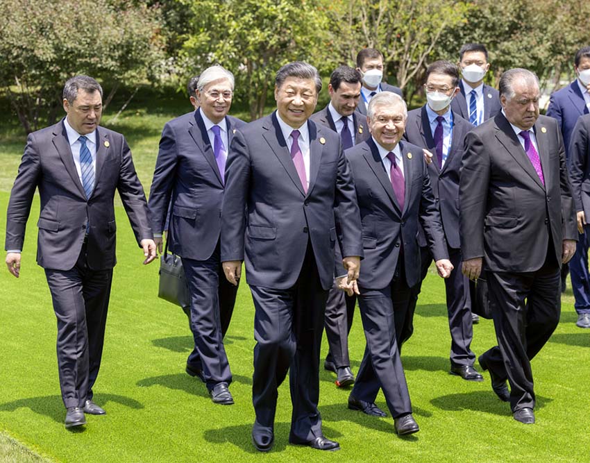 Xi Jinping e líderes da ásia Central anunciam inaugura??o de mecanismo de cúpula