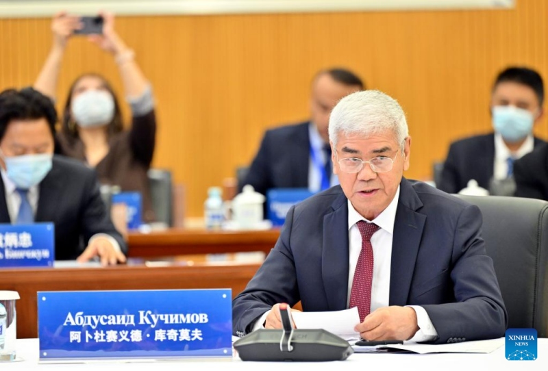 Fórum busca impulsionar coopera??o midiática entre China e países da ásia Central