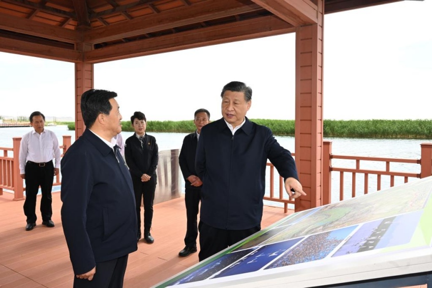 Xi Jinping pede esfor?os sustentados para controlar a desertifica??o