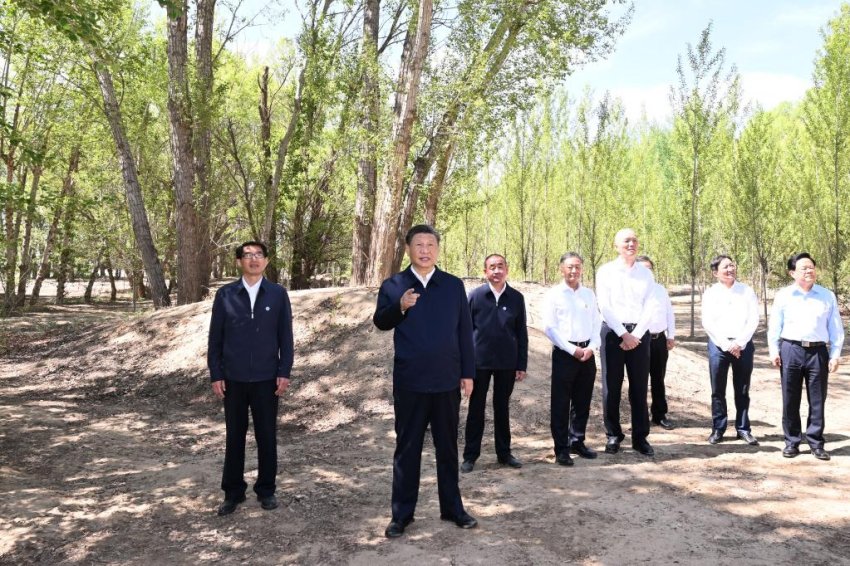 Xi Jinping pede esfor?os sustentados para controlar a desertifica??o