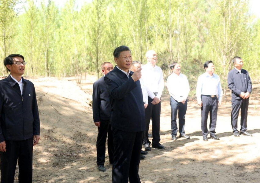 Xi Jinping pede esfor?os sustentados para controlar a desertifica??o
