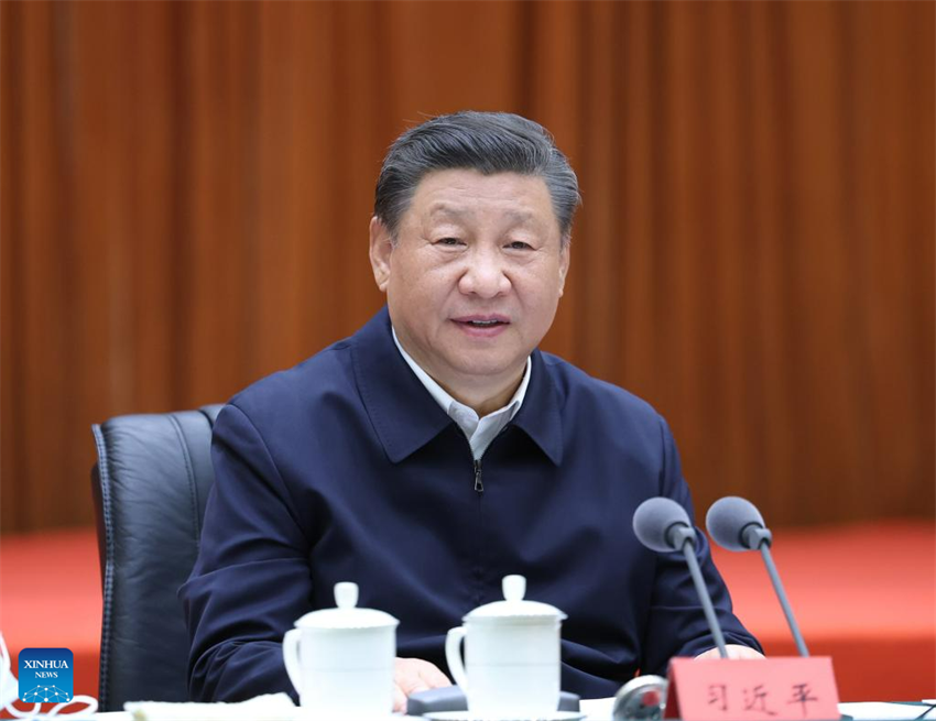 Xi Jinping pede à Mongólia Interior que busque desenvolvimento verde e promova moderniza??o chinesa