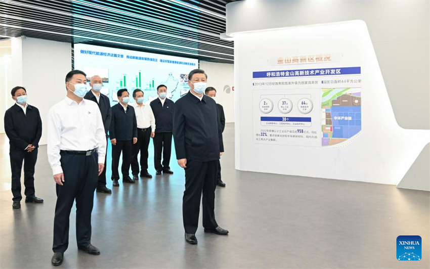 Xi Jinping pede à Mongólia Interior que busque desenvolvimento verde e promova moderniza??o chinesa