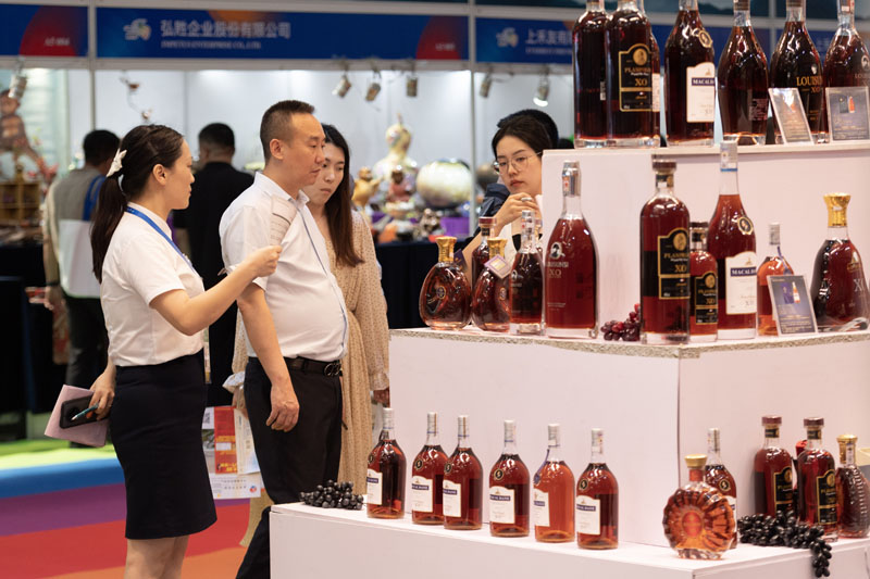 Inaugurada Feira Econ?mica e Comercial Internacional de Harbin