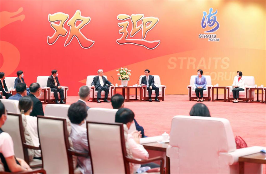 Principal conselheiro político chinês pede esfor?os de ambos os lados do Estreito pela revitaliza??o nacional